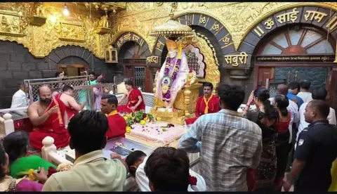 Pune To Shirdi Shanishingnapur 2Day Trip — Maharashtra tour package