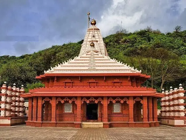 Lonavala Khandala Full Day Sightseeing — photo 4